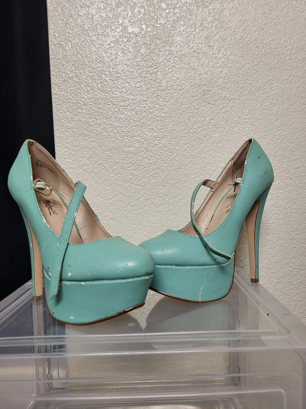 Mint Green Platform Mary Jane Pumps with Cross Strap - Unbranded